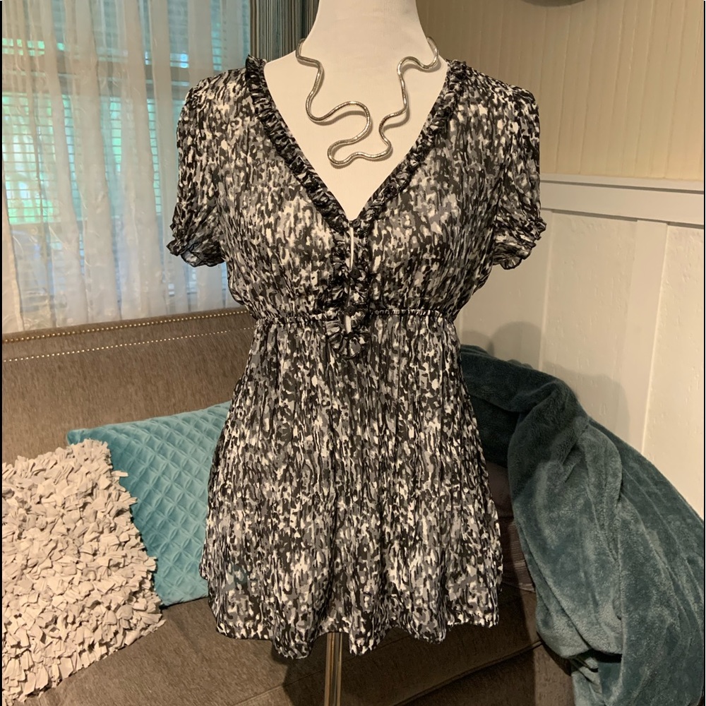 Sheer camo animal print tunic top great for travel